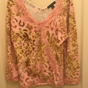Metric pink/beige sweater